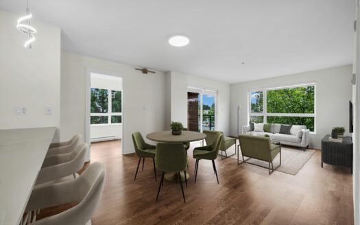 212 7058 14th Avenue